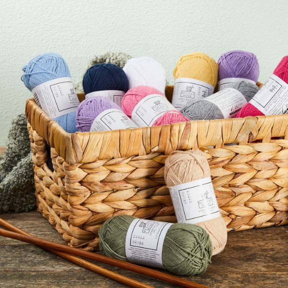 Strick- und Handarbeitsgarn