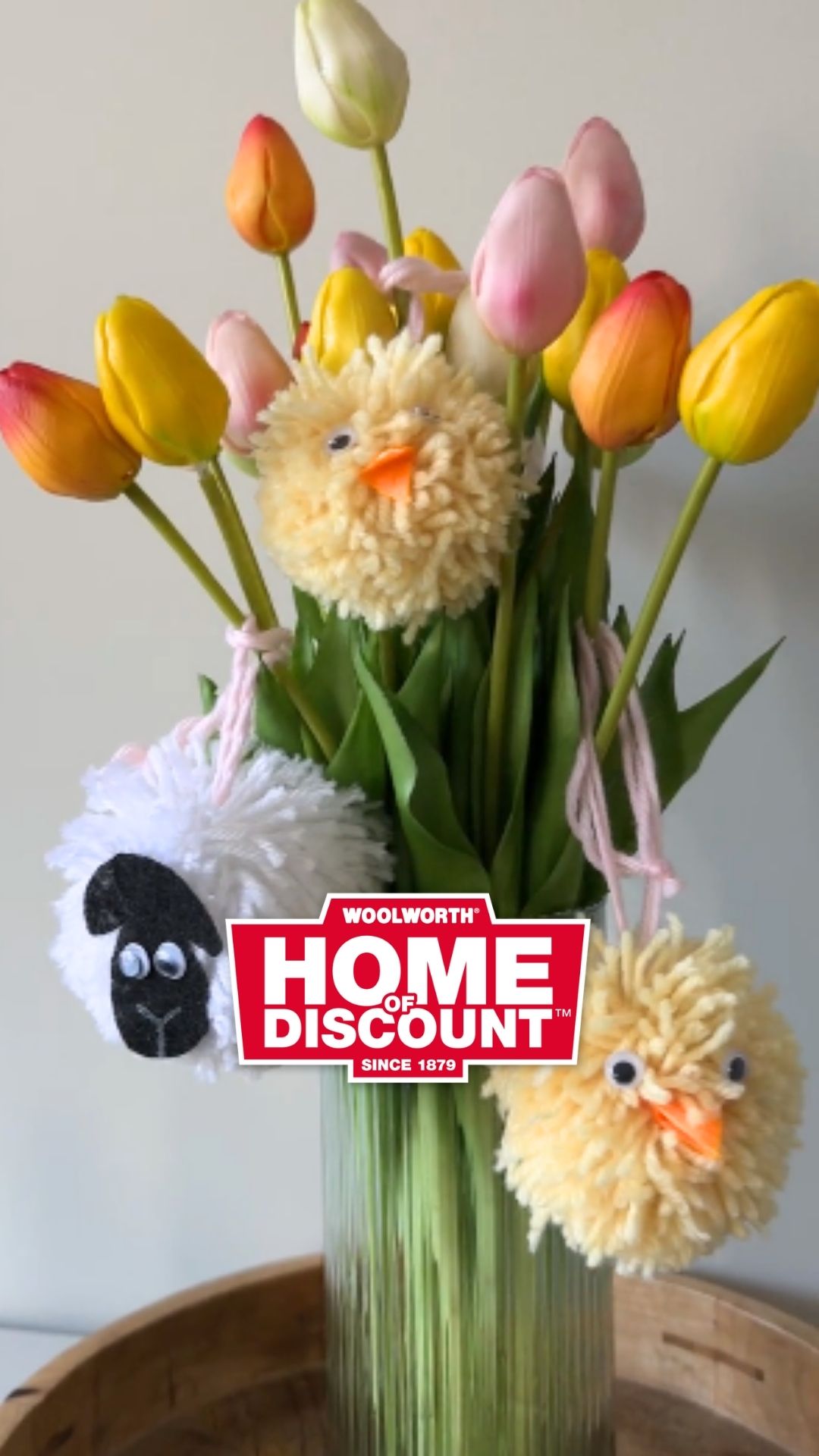 🐥🧶 Flauschige Bastelidee aus Wolle! 🧶🐥 Mit etwas Wolle, Wackelaugen und ein wenig Kreativität…