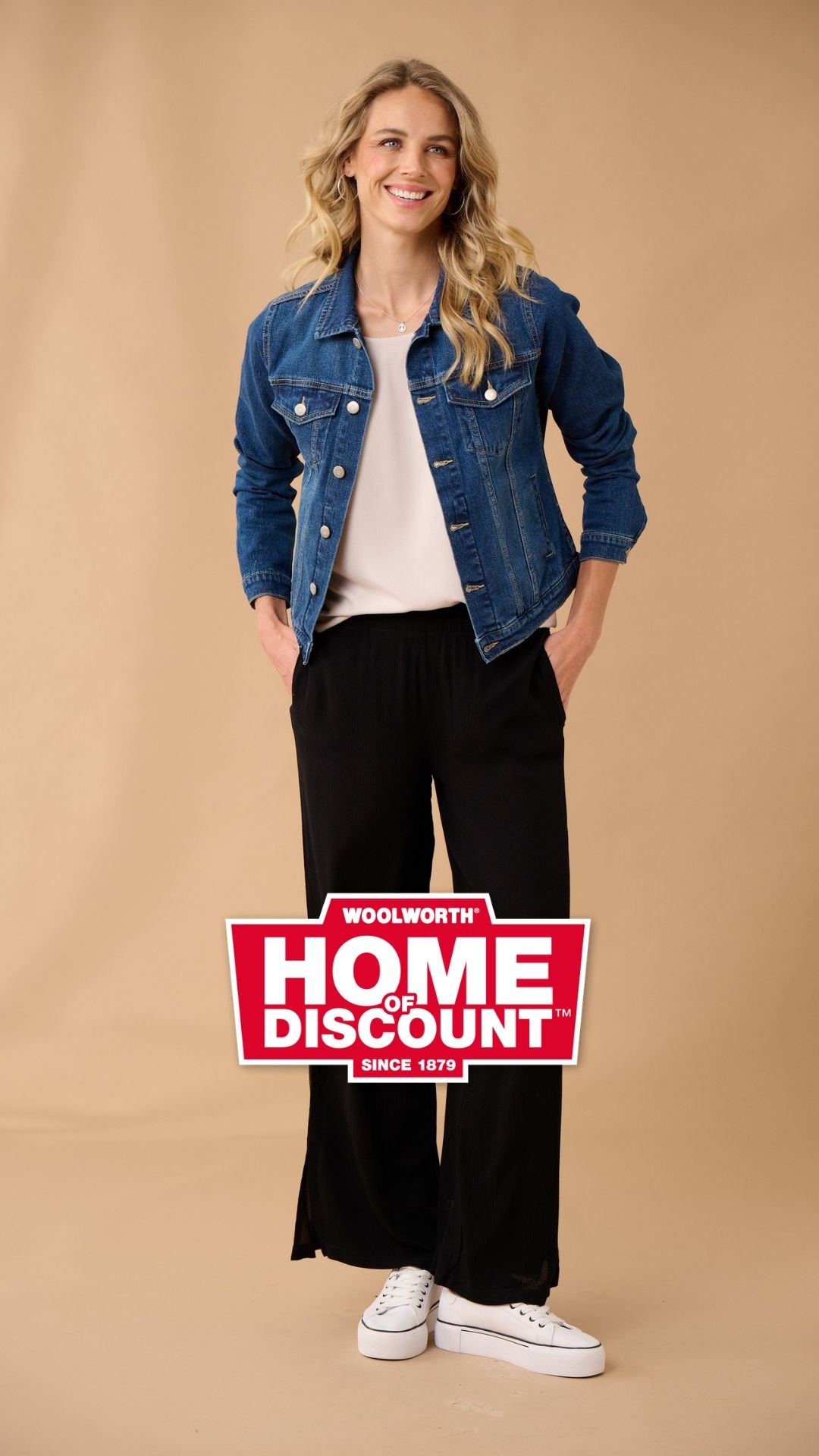 👖✨ Lässig, zeitlos und immer im Trend! ✨👖 Der perfekte Look für jeden Tag - eine coole Jeansjacke…