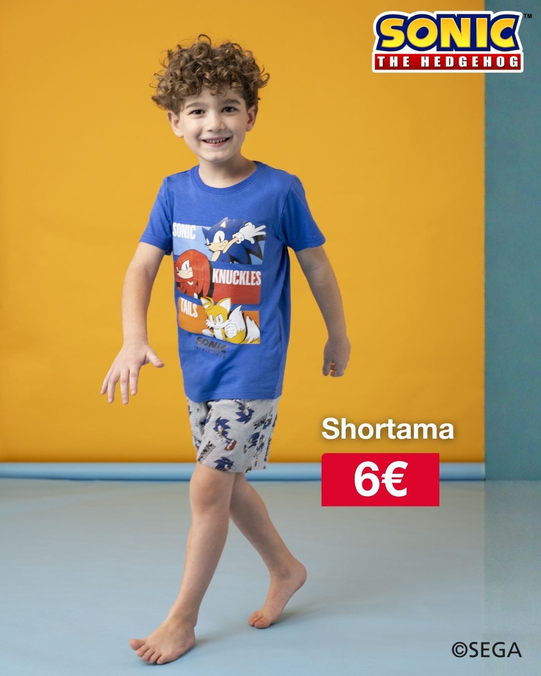 Dieser niedliche Pyjama sorgt für gemütliche Nächte und entspannte Stunden zu Hause. Mit bequemer…