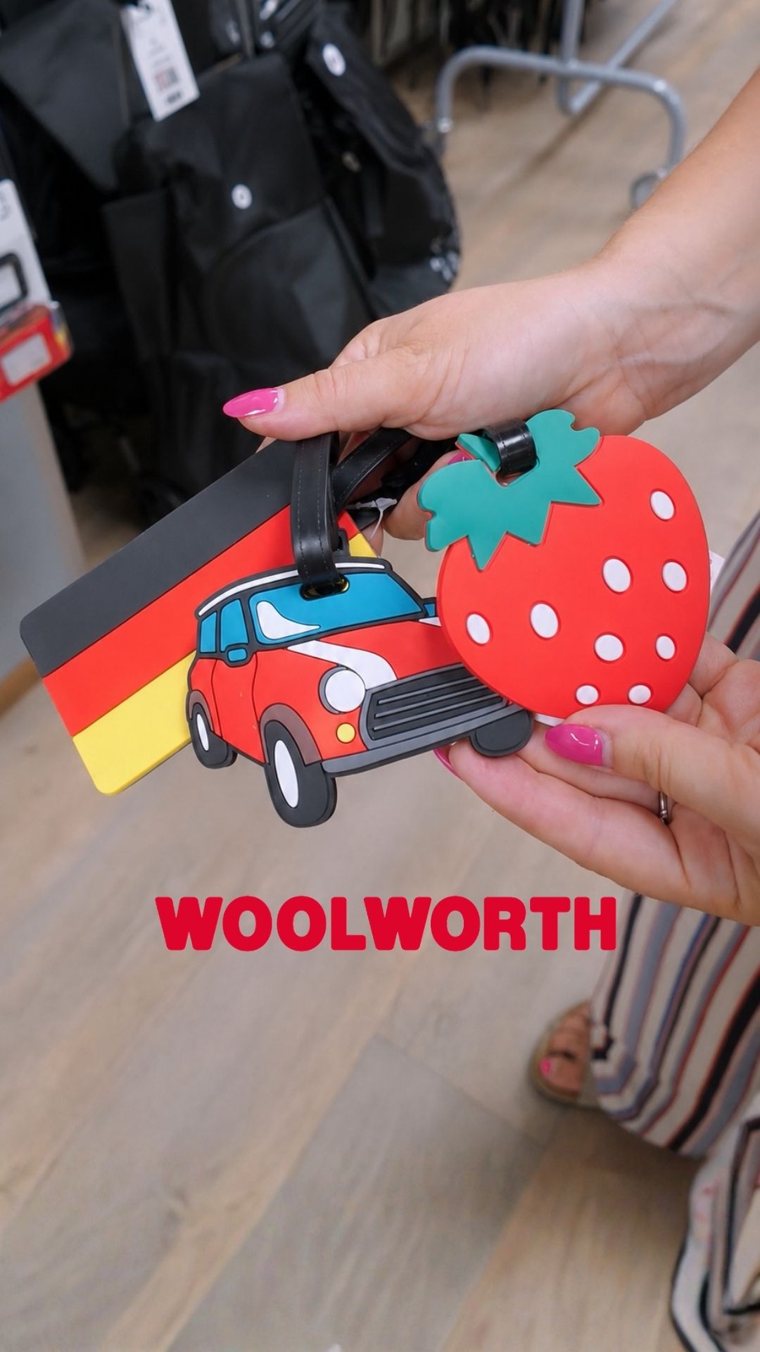 🧳✈️ Klein, praktisch und auf jeder Reise dabei! ✈️🧳 Mit unseren Kofferanhängern erkennst du dein…